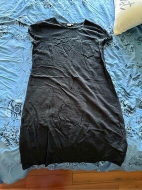 Gap Black Short Sleeve T-Shirt Dress with Chest Pocket